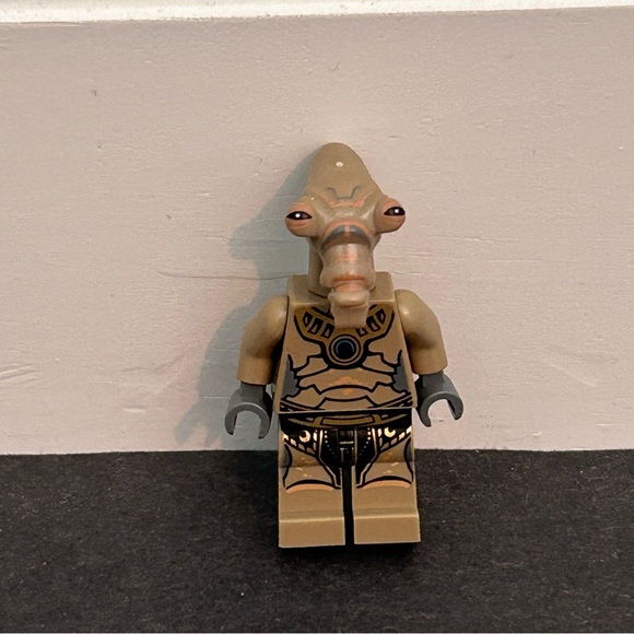 Lego Other - Lego Star Wars 7959 Genosian Mini Figure